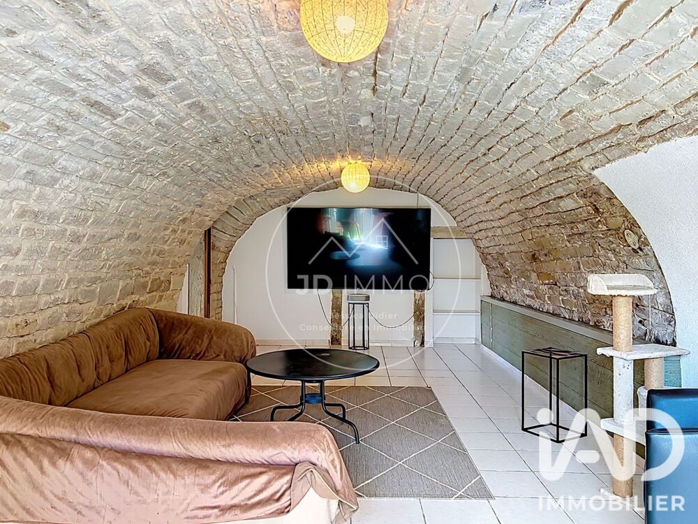 Vente Maison Vente Maison/villa 9 pièces Uzemain