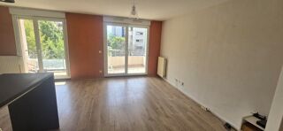  Appartement à louer 3 pièces 62 m²