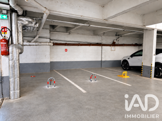 Vente Parking/Garage Vente Parking 22 m&sup2; Paris 8
