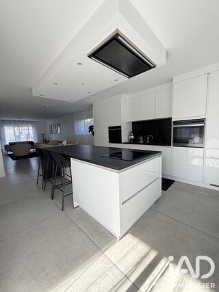  Maison à vendre 7 pièces 162 m²