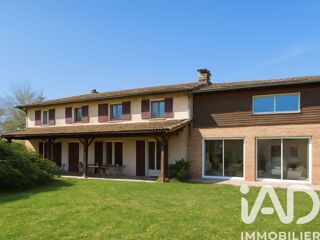  Maison à vendre 9 pièces 230 m²