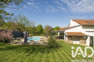  Maison � vendre 8 pi�ces 180 m�