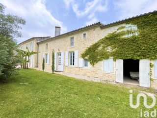  Maison à vendre 15 + pièces 540 m²