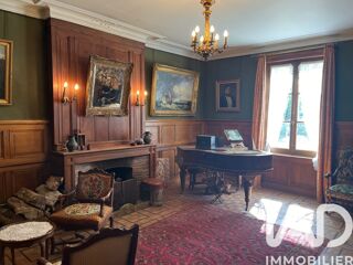  Maison à vendre 13 pièces 558 m²