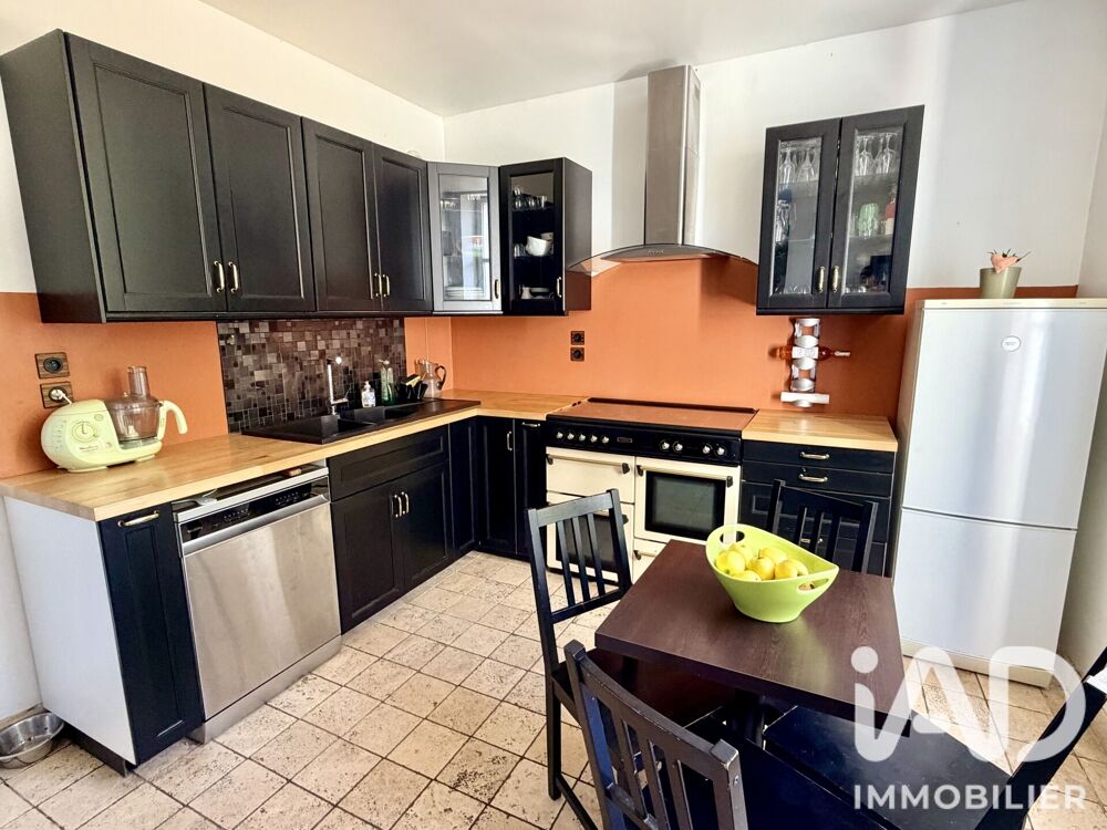 Vente Maison Vente Maison de ville 9 pièces Tigy