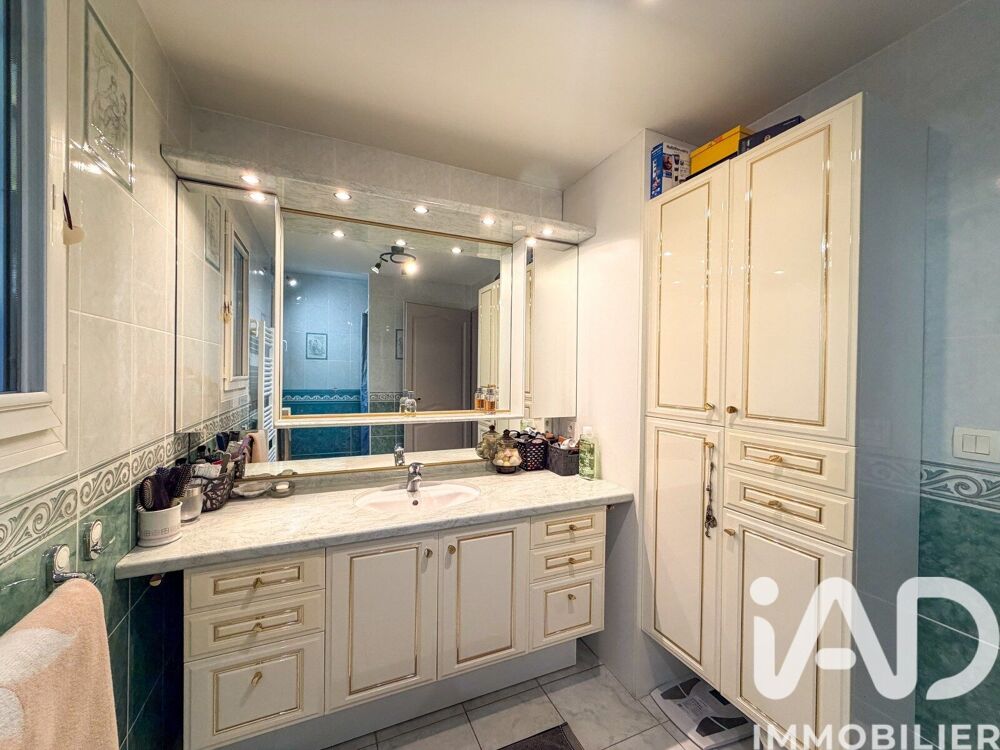 à vendre  Maison Crest (26400)