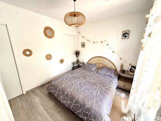  Maison à vendre 15 + pièces 282 m²