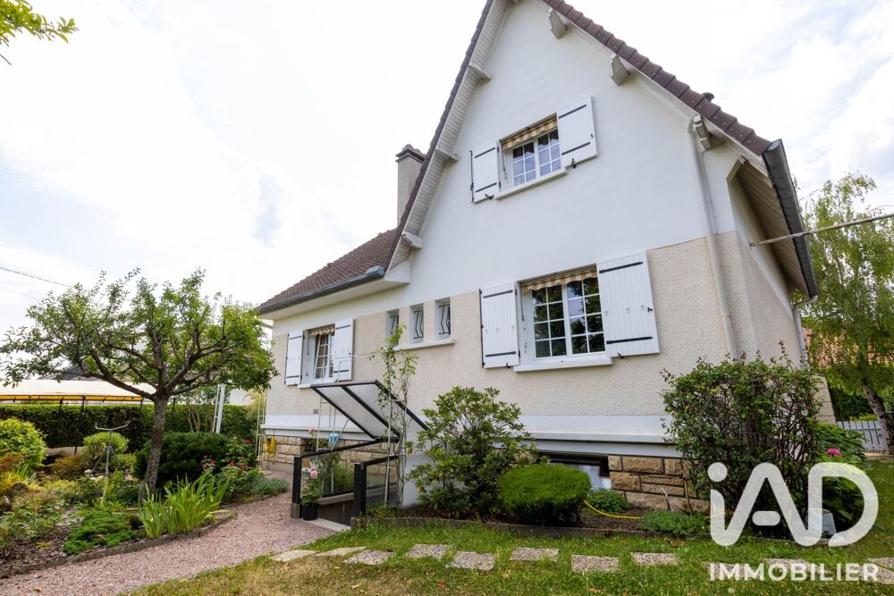 Vente Maison Vente Maison traditionnelle 7 pièces Villecresnes