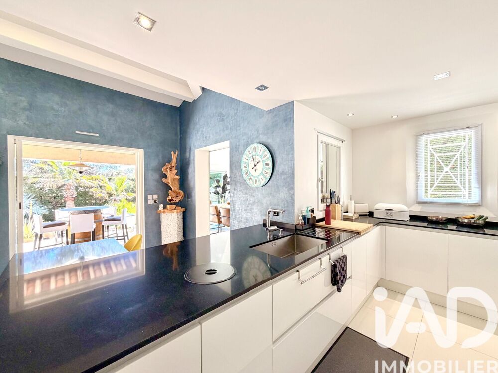 à vendre  Maison Saint-Raphaël (83700)