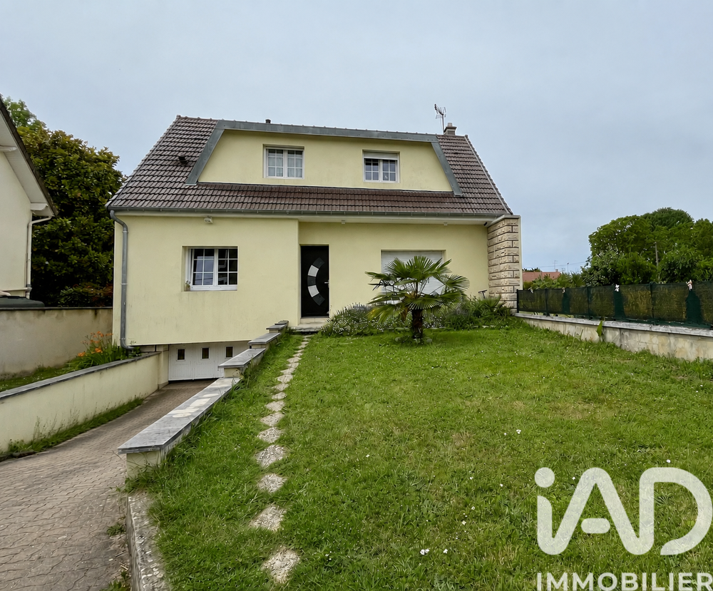 Vente Maison Vente Maison traditionnelle 5 pièces La grande-paroisse