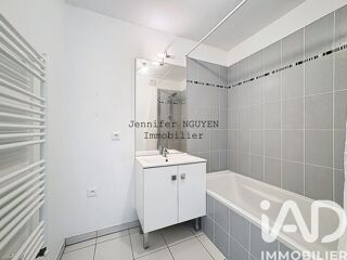  Appartement à louer 3 pièces 65 m²