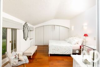  Maison à vendre 14 pièces 399 m²