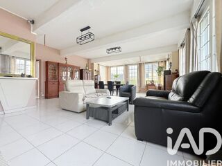  Maison à vendre 9 pièces 246 m²