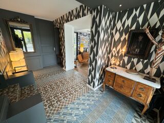  Maison  vendre 10 pices 303 m