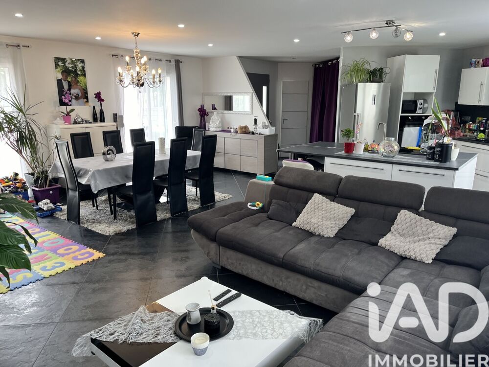Maison 5 pièces 130 m² · à Guîtres · 130 m² · 325 000 €