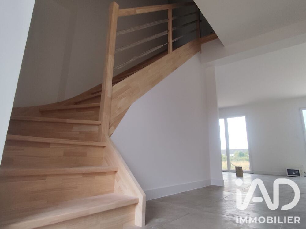 location Maison - 5 pièce(s) - 129 m² Ingré (45140)