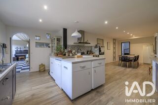  Maison à vendre 9 pièces 322 m²