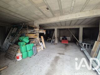  Parking / Garage à vendre 260 m²
