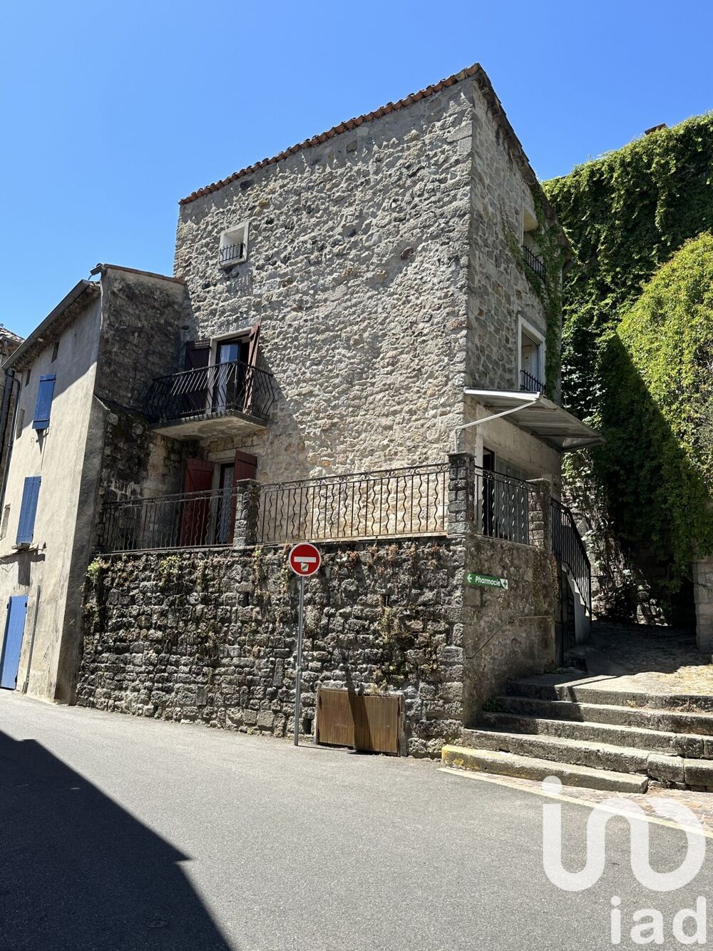 Vente Maison de village 9 pièces