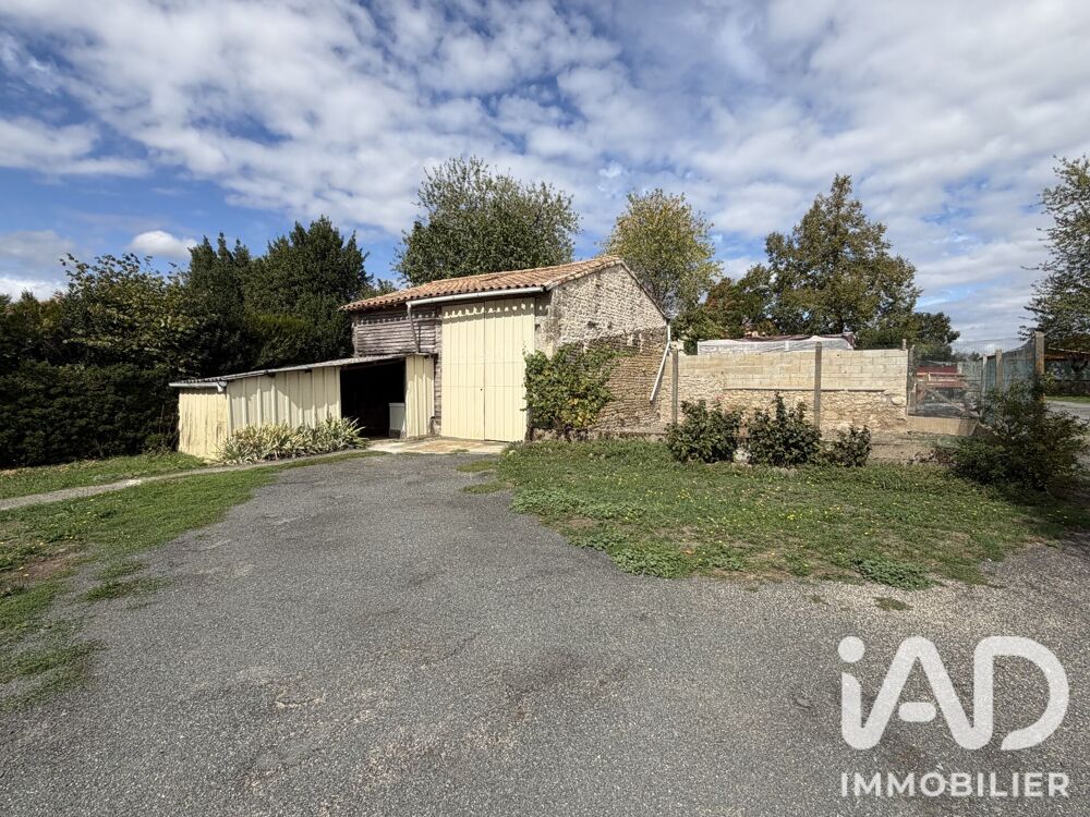 Vente Maison Vente Maison de village 6 pièces Saint-maixent-de-beugné