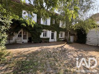  Maison à vendre 10 pièces 194 m²
