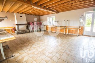  Maison à vendre 15 + pièces 600 m²
