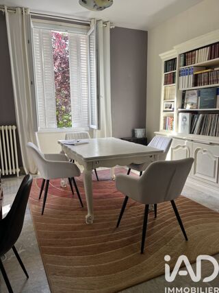  Maison à vendre 11 pièces 284 m²