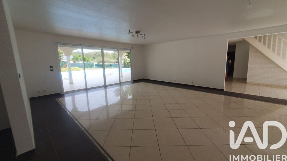 Vente Maison Vente Maison/villa 5 pièces Sainte-anne