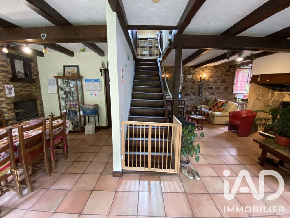Vente Maison Vente Maison traditionnelle 6 pièces Saint-angel