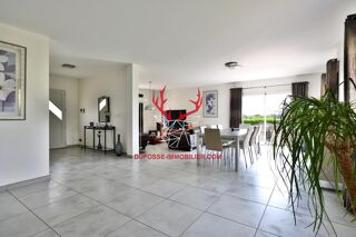  Maison � vendre 7 pi�ces 165 m�