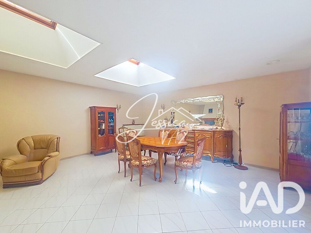 Vente Maison Vente Maison traditionnelle 8 pièces Crépy-en-valois