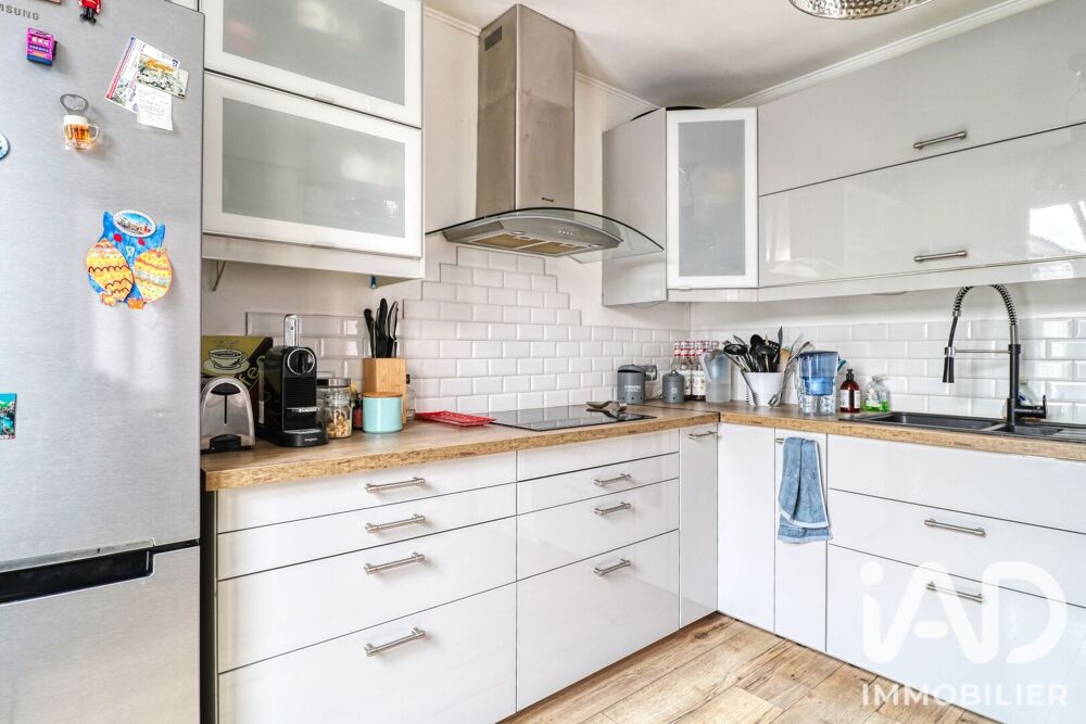 Vente Maison Vente Maison traditionnelle 6 pièces Pierrelaye