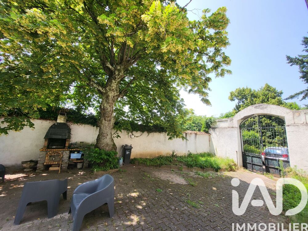 Vente Maison Vente Maison traditionnelle 6 pièces Saint-just-saint-rambert