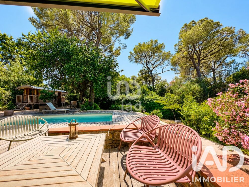 à vendre  Maison Saint-Raphaël (83700)