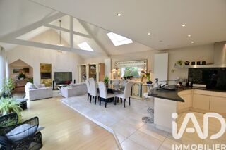 Maison à vendre 8 pièces 181 m²