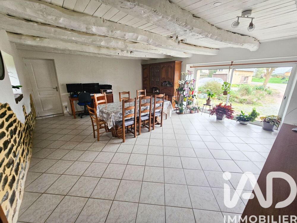 Maison 12 pièces 269 m² · à Mauron · 269 m² · 250 000 €