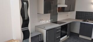  Appartement à louer 3 pièces 85 m²