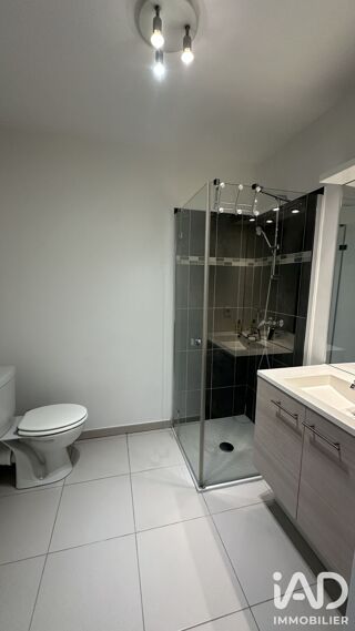  Appartement à louer 2 pièces 42 m²