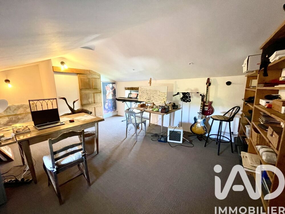 � vendre  Maison Lussan (30580)