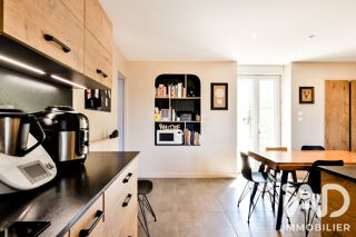  Maison à vendre 6 pièces 242 m²
