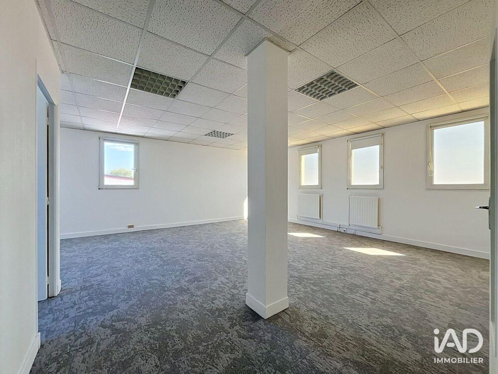   Location Bureaux 97 m&sup2; Buc