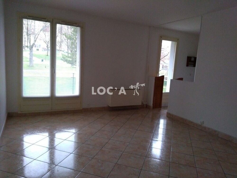575€ CC / Mois A VISITER!! Spacieux F1 de 31 m² dans un....