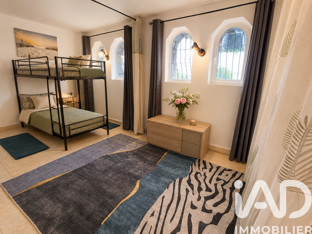 à vendre  Maison Antibes (06600)