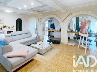  Maison à vendre 15 + pièces 305 m²