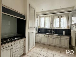  Appartement à louer 2 pièces 83 m²