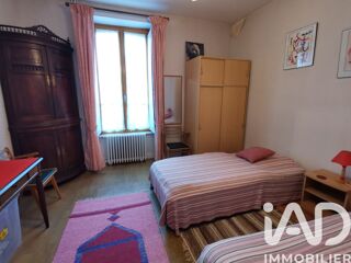  Immeuble à vendre 197 m²