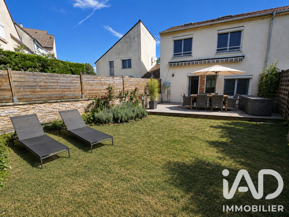 Vente Maison Vente Maison/villa 7 pièces Savigny-le-temple