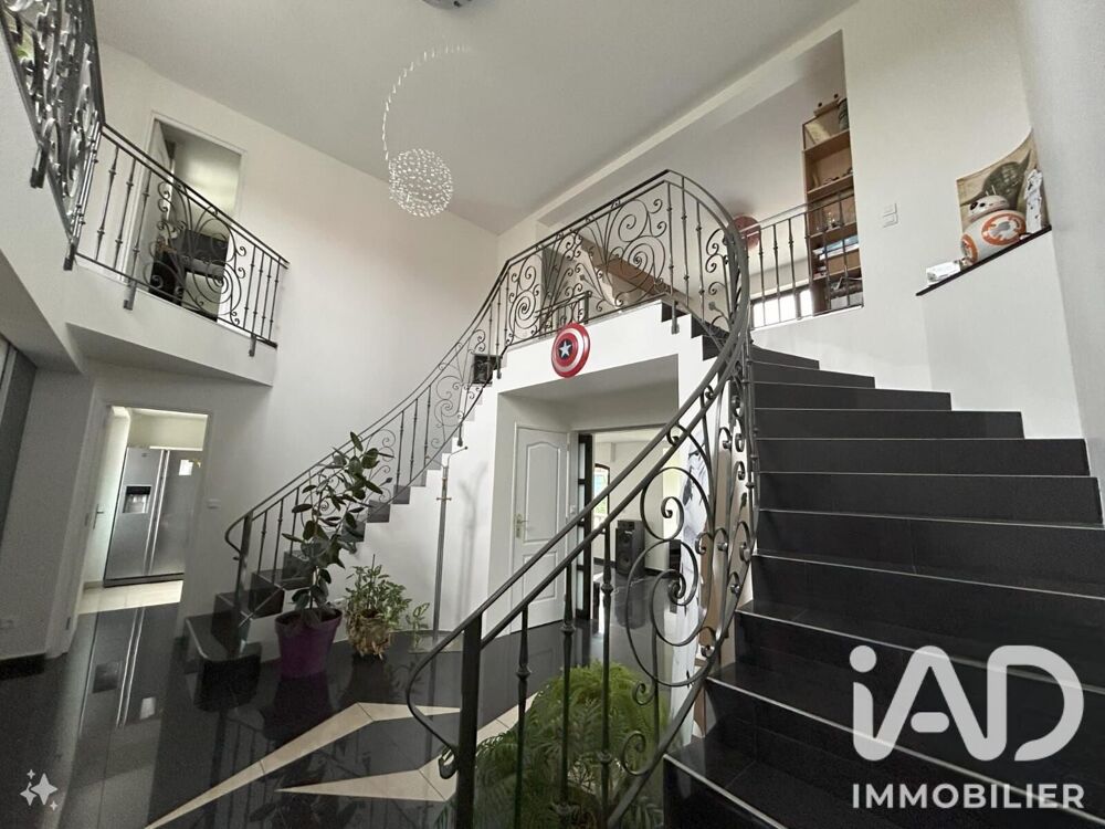 Vente Maison Vente Maison/villa 7 pièces Pontault-combault