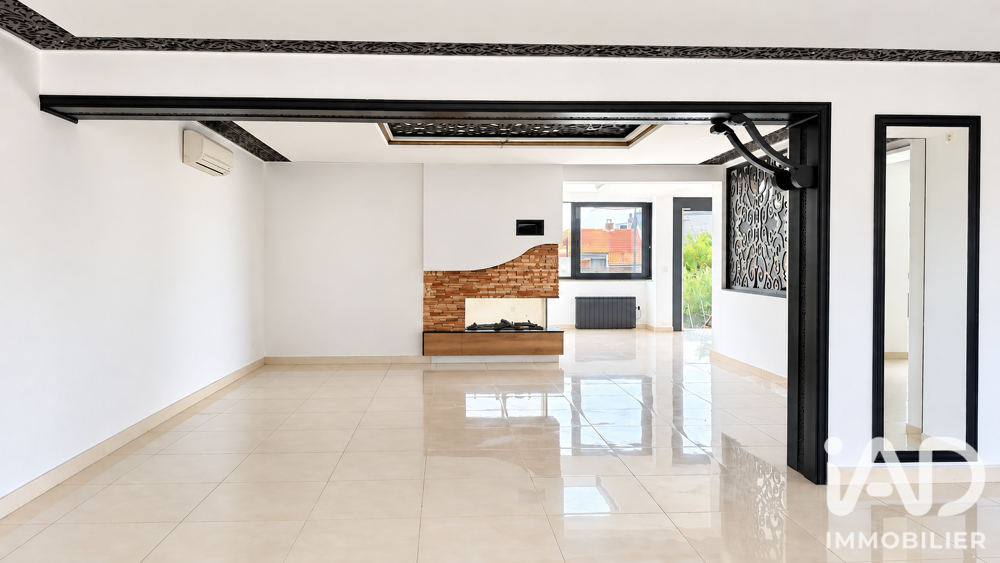 Vente Maison Vente Demeure 6 pièces Colombes