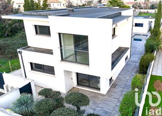  Maison à vendre 5 pièces 217 m²